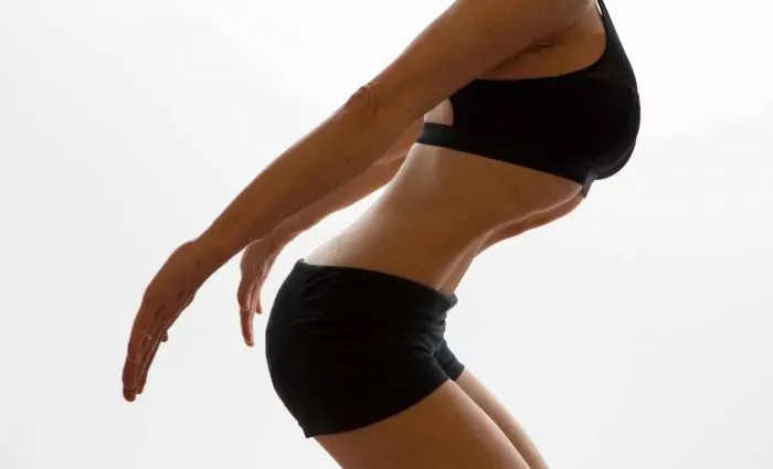 Cómo hacer ejercicios abdominales hipopresivos