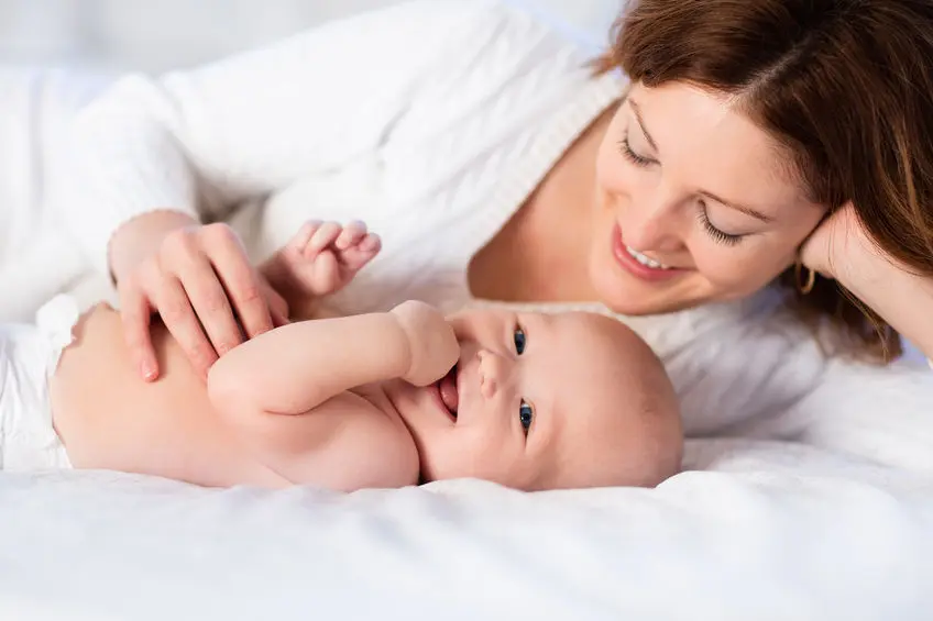 beneficios cantar bebe