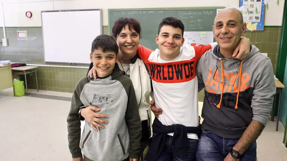 Padre da las gracias a todos los compañeros de la clase de su hijo con autismo