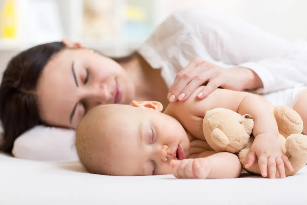 ¿Cuánto debe dormir tu bebé durante el primer año?