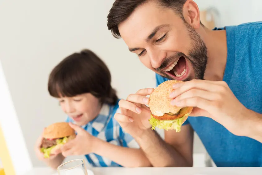 Cosas que dijiste que nunca harías con tus hijos pero SÍ haces