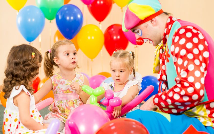 Como organizar una fiesta de cumpleaños infantil?