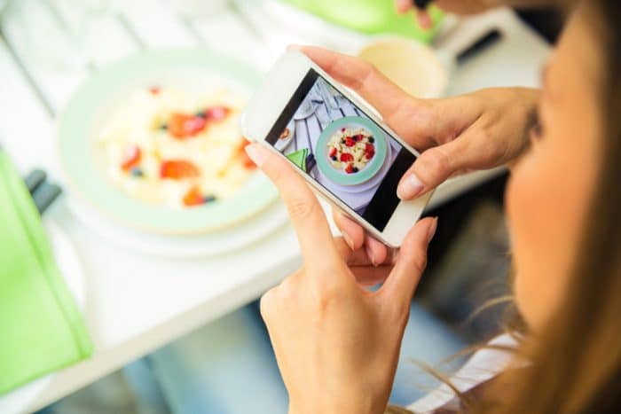 prohibir redes sociales adolescentes