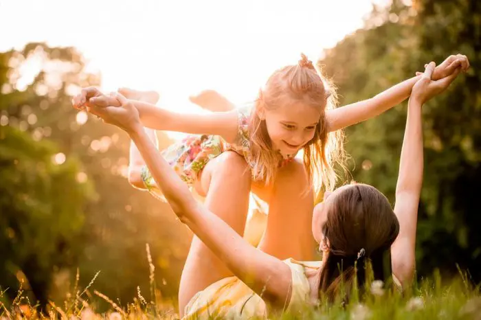 Hija, te daré las herramientas para volar