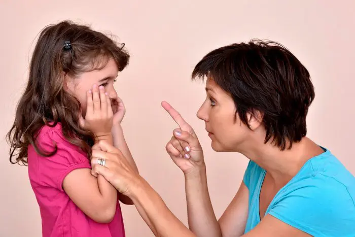 niños necesitan disciplina