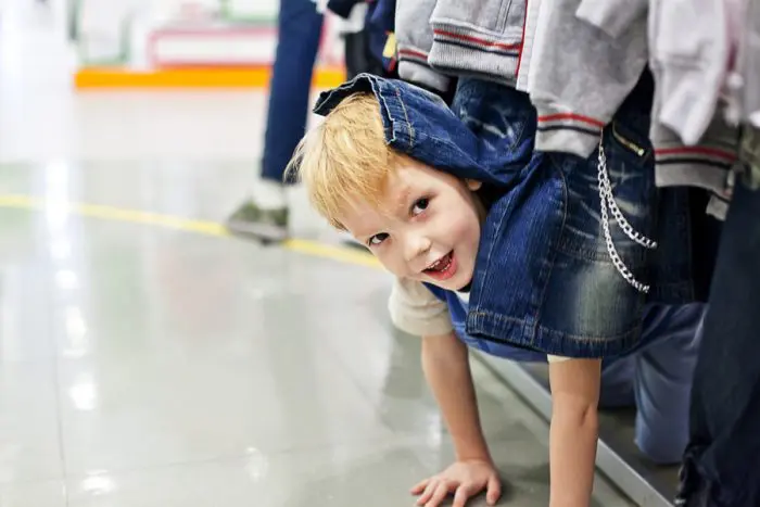 Padres de niños traviesos