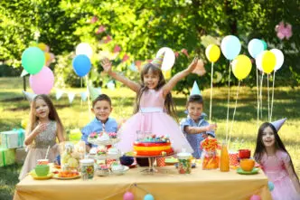 Celebrar cumpleaños niños