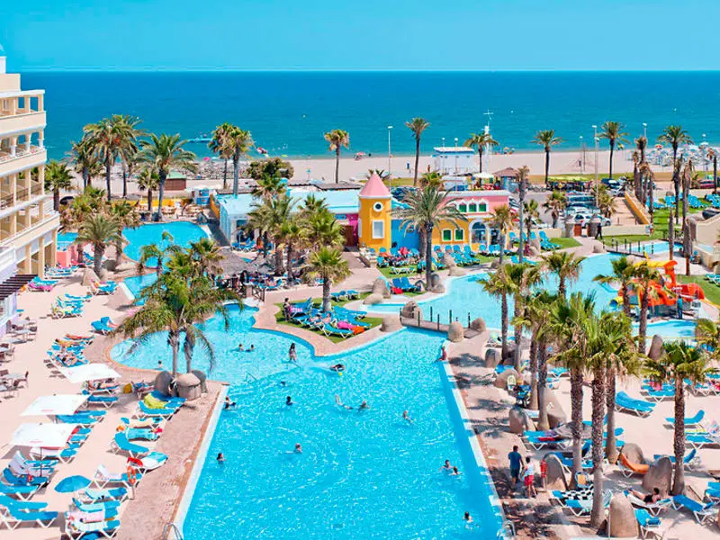 5 hoteles en Roquetas de Mar para disfrutar con los niños