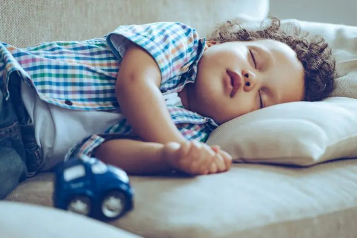 Alimentos que favorecen el sueño en bebés y niños