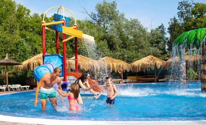 Aranjuez Camping & Bungalows, en Aranjuez, Madrid