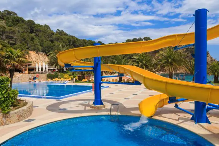 Hotel Giverola Resort, en Tossa de Mar, Girona, Cataluña