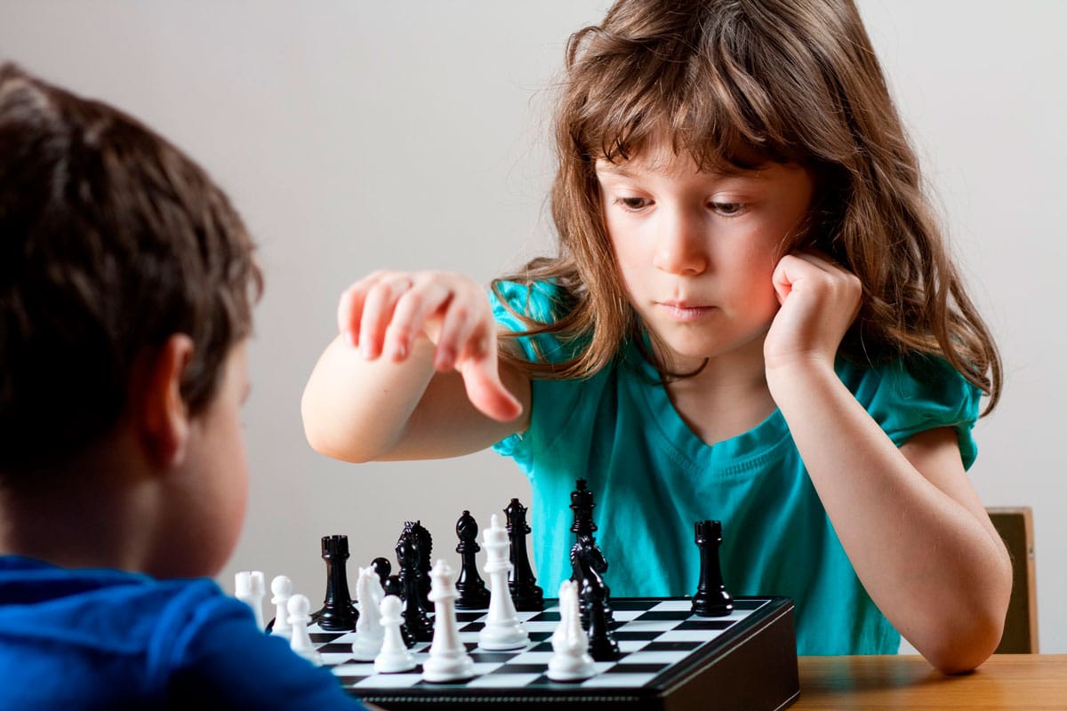 ¿Por qué los niños deben aprender a jugar ajedrez?
