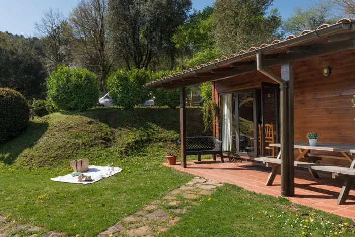 Camping Ecológico Lava, en Santa Pau, Girona