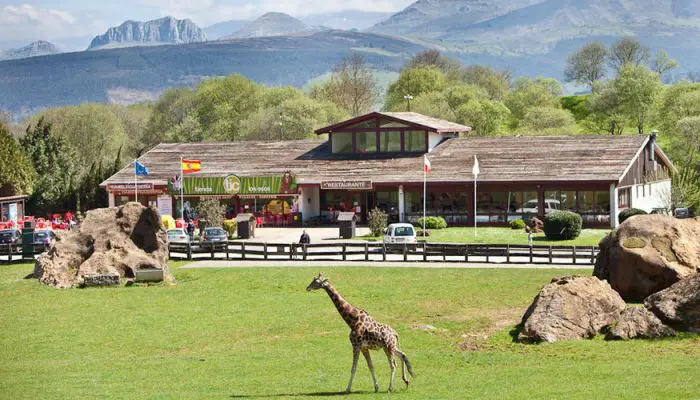 Parque de la Naturaleza de Cabárceno restaurante autoservicio