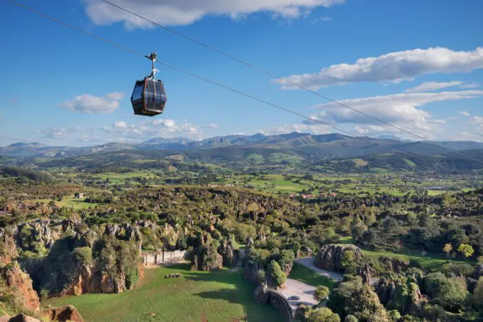 Parque de la Naturaleza de Cabárceno telecabina