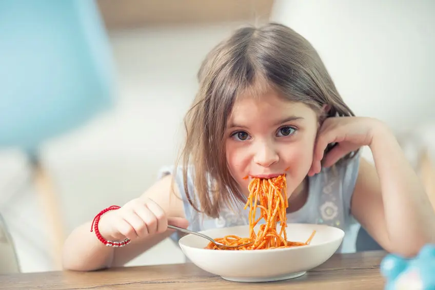Espaguetis a la boloñesa receta sencilla