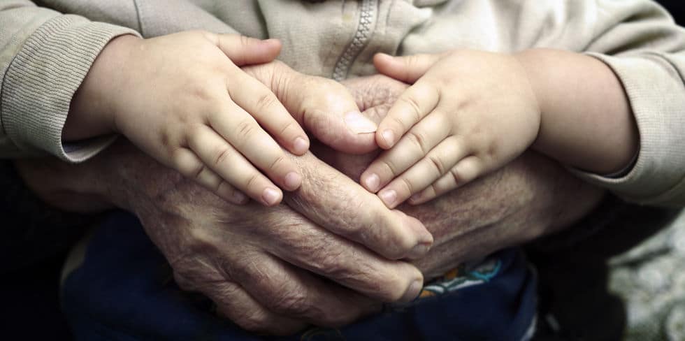 Estás en el cielo, pero tus nietos te sienten en su corazón - Etapa Infantil Estás en el cielo, pero tus nietos te sienten en su corazón - Etapa Infantil