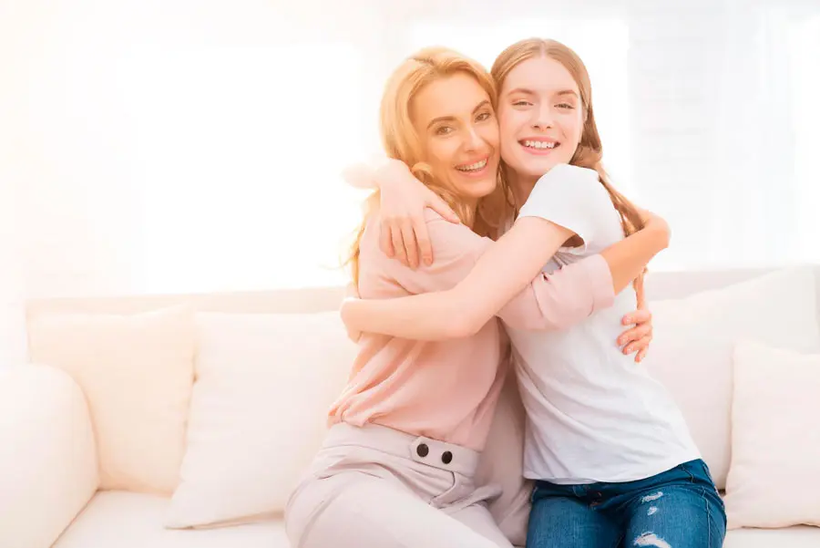 Madre explica cómo es el cerebro de su hijo adolescente