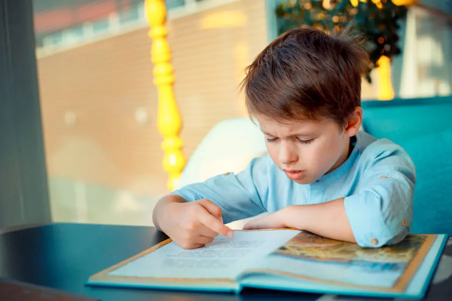 Niños de hoy: saben leer pero no entienden lo que leen