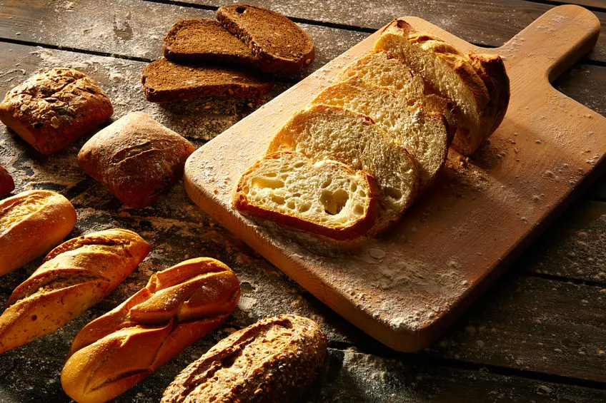 5 recetas de pan casero sencillas y diferentes para hacer con niños