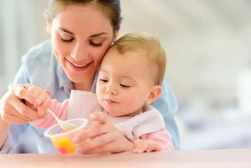 alimentos potencian desarrollo cerebro bebé