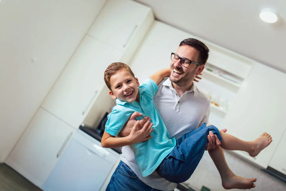 Un padre activo en la crianza tiene un impacto positivo en el desarrollo de sus hijos