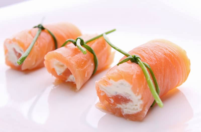 Receta Rollitos de salmón y queso