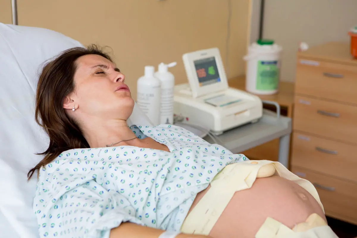 ¿Cómo saber que estás de parto? 5 síntomas inequívocos