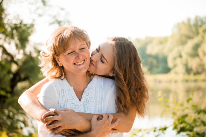 Cuando un hijo solo ve los defectos de su madre - Etapa Infantil Cuando un hijo solo ve los defectos de su madre - Etapa Infantil