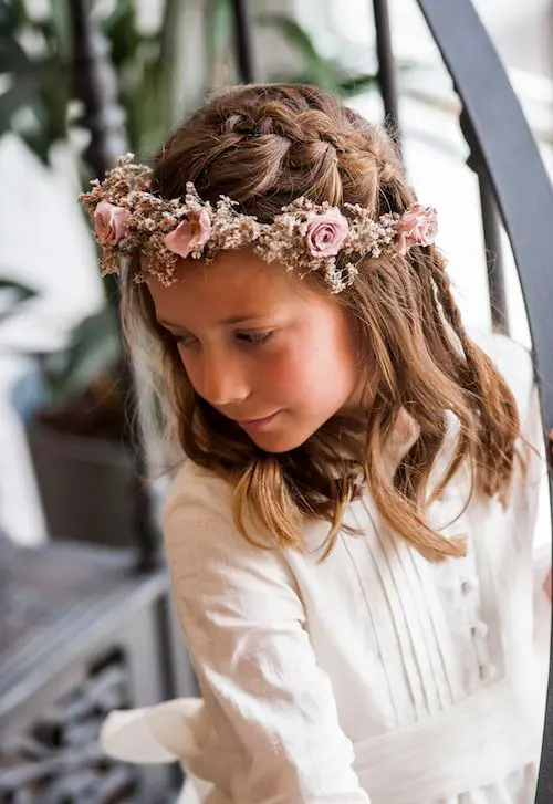 TOP 5 Peinados elegantes para niñas con el pelo rizado Saquitodecanelacom