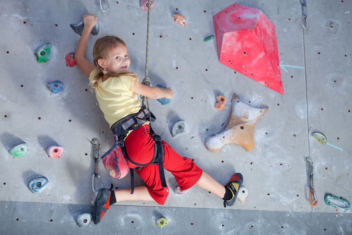 Iniciar a los niños en la escalada: rocódromo infantil en Valencia