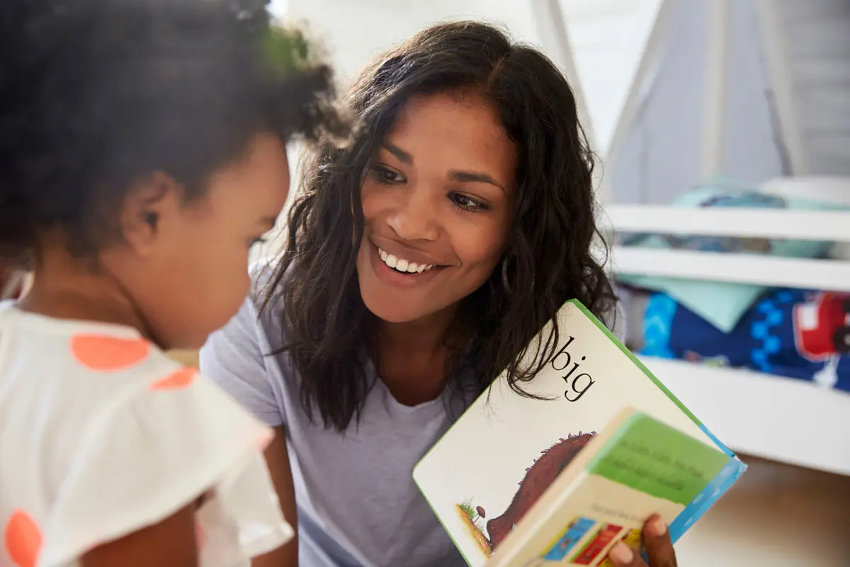 Acuesta a tus hijos con un libro y sin pantallas - Etapa Infantil