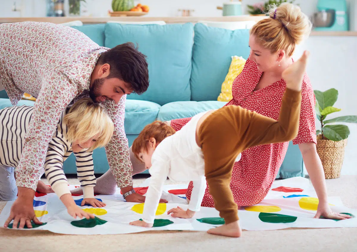 ¿Juegas con tus hijos más de dos horas por semana?