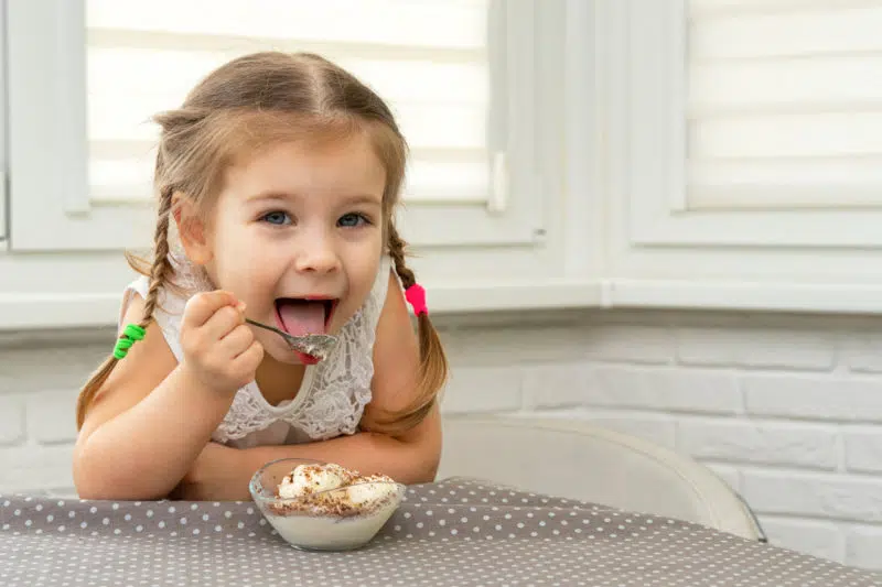 Niños y helados en verano