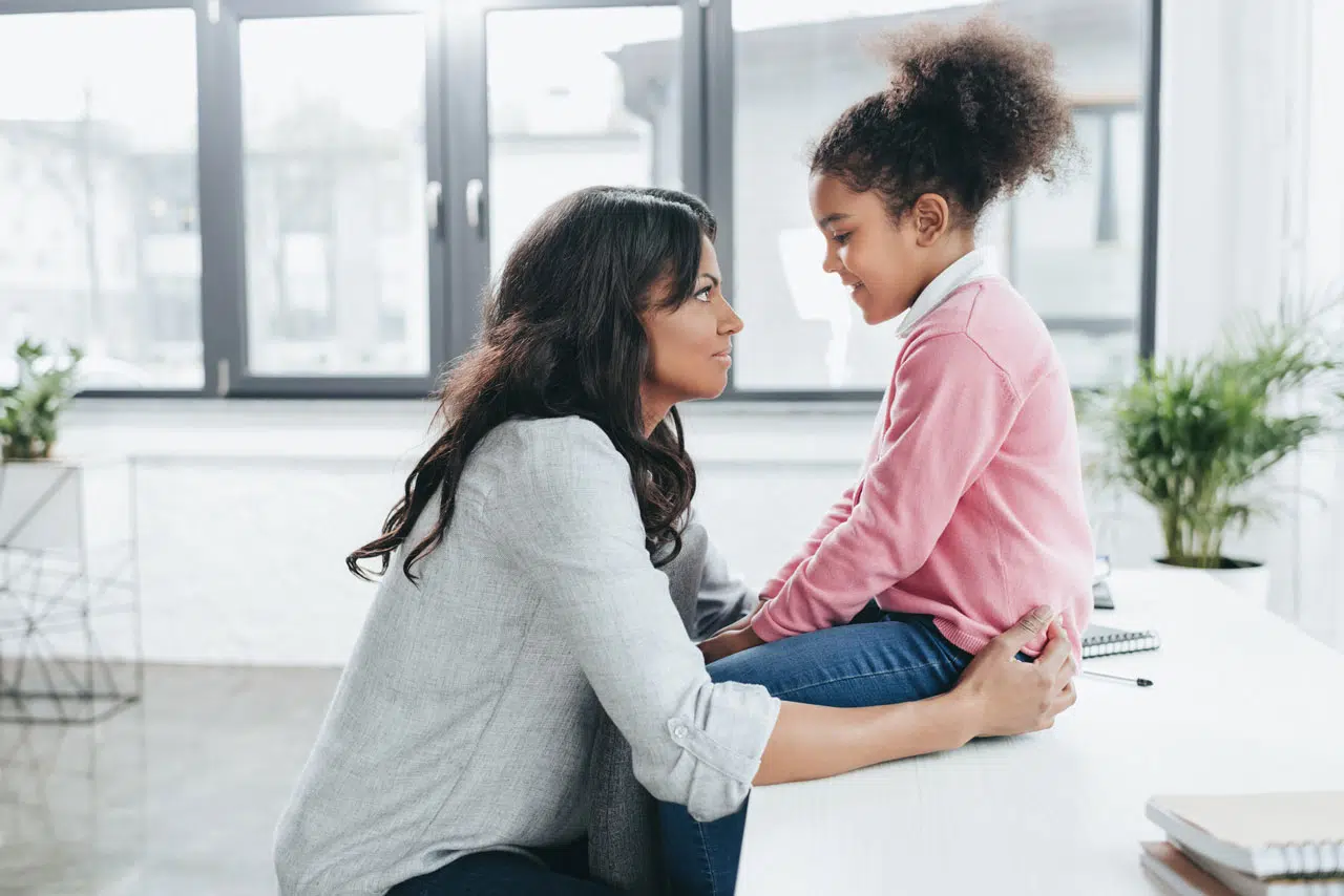 ¿Por qué los padres deberían pedir perdón a sus hijos cuando se equivocan?