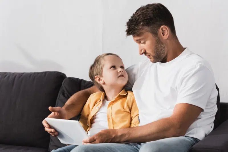 perdon hijo padre equivoca