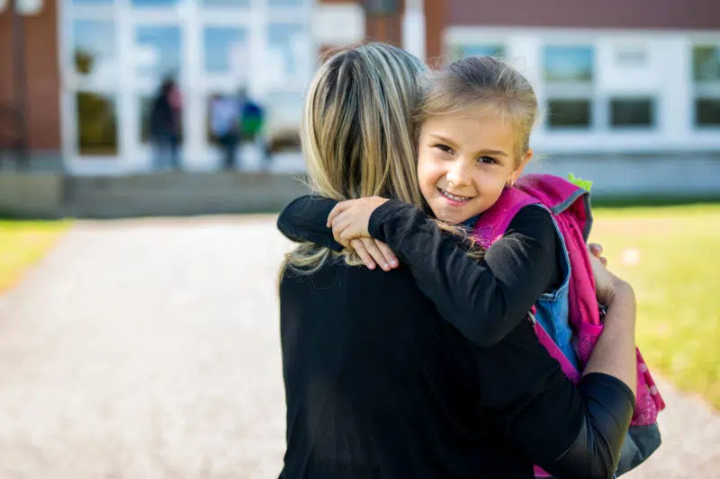 Ir a la escuela caminando