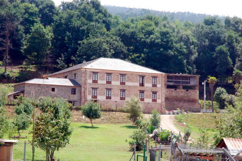 Casa rural La Casona de Amaido, en San Tirso de Abres, Asturias