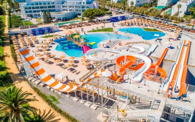 Hotel con toboganes Alegría Costa Ballena Aquafun, en Rota, Cádiz, Andalucía