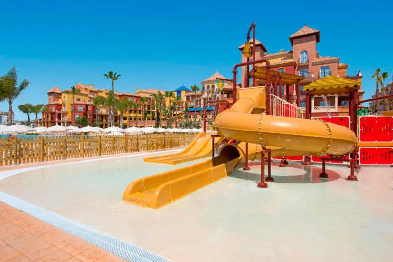 Hotel con toboganes Iberostar Málaga Playa, en Torrox Costa, Málaga, Andalucía