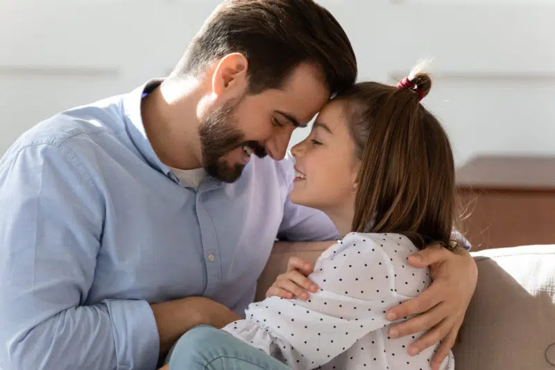 padre hija fuerte