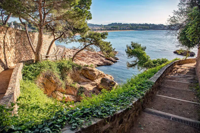 Camino de Ronda de Sant Feliu de Guíxols a Sant Pol (Cataluña)