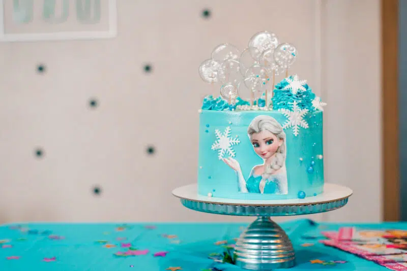 Tarta de cumpleaños de Disney Frozen