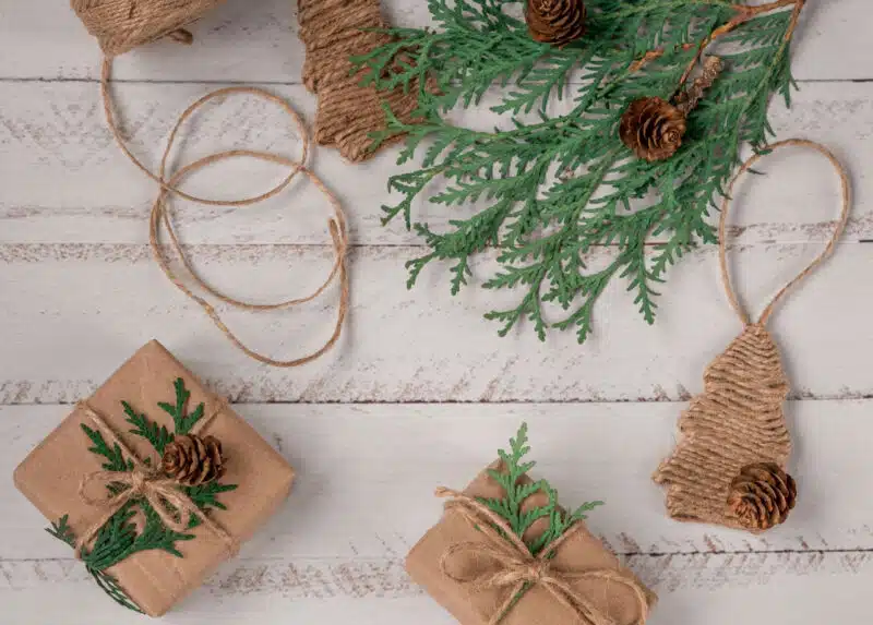 Adorno de mini-cajitas de regalo para árbol de Navidad