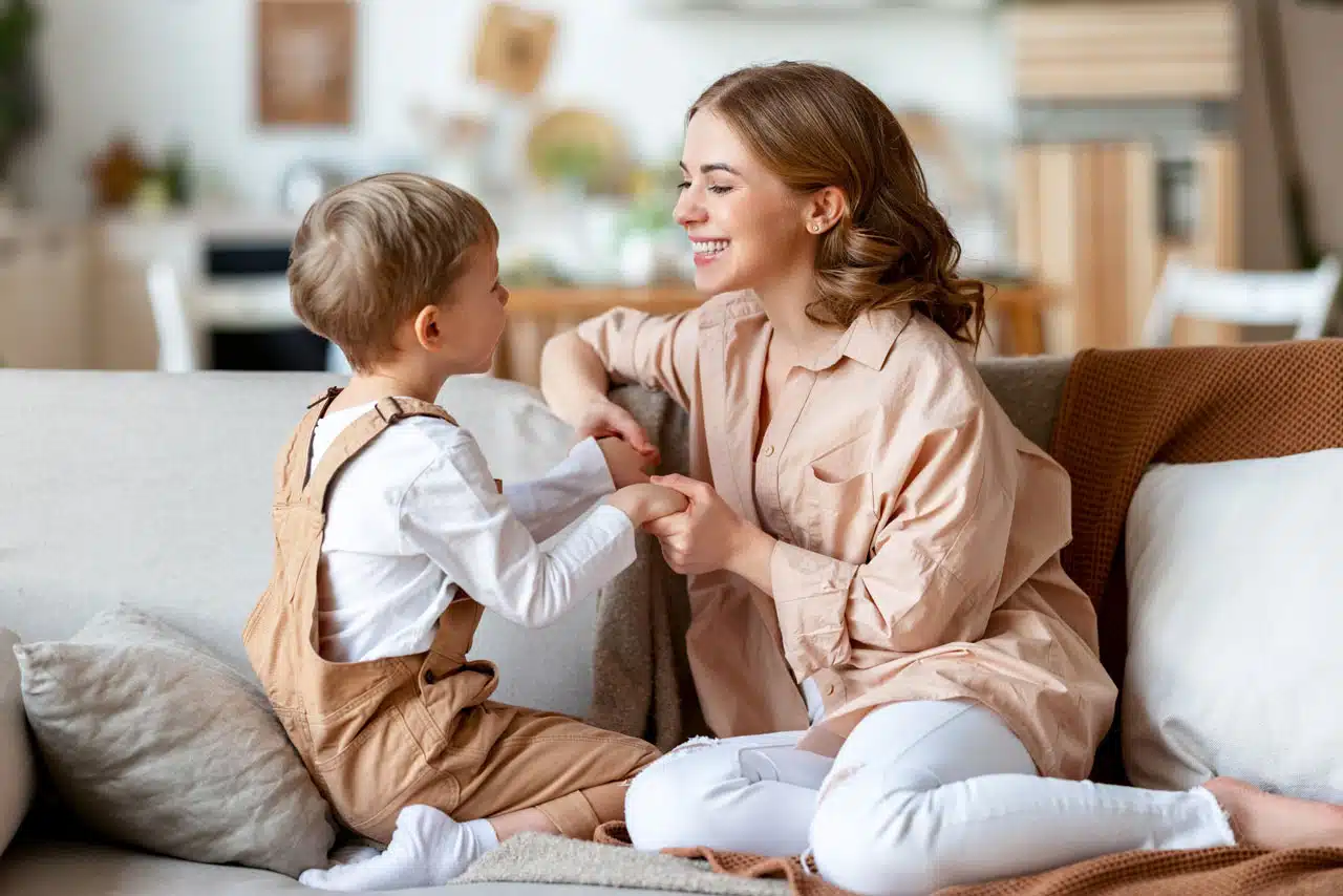 Alabanzas y elogios: ¡el exceso también puede perjudicar al niño!