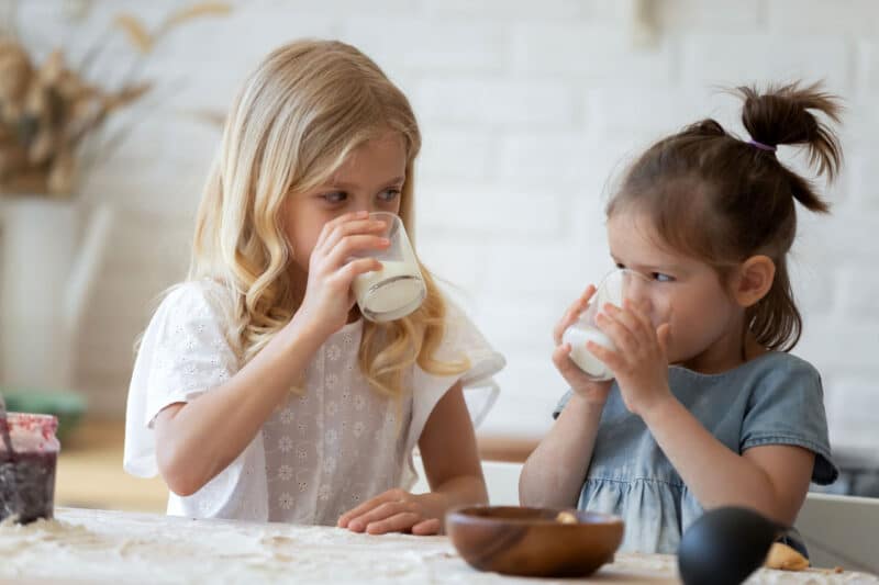 Estrés de preparar a los niños para ir al cole