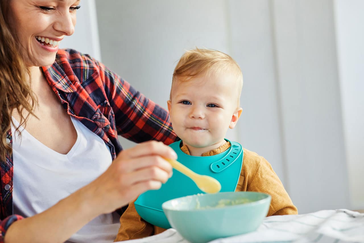La dieta del bebé de 0 a 12 meses: pautas alimentarias