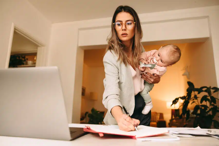 inclusión madres trabajadoras