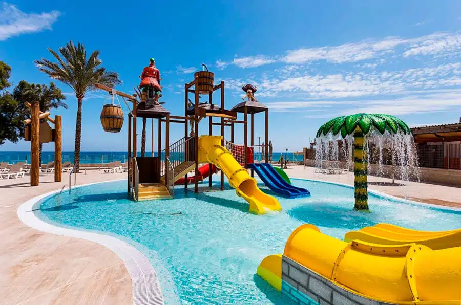 Hoteles Con Toboganes Para Descubrir Almer a Con Los Ni os Etapa Infantil
