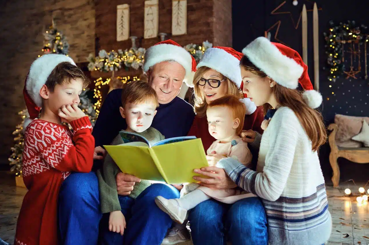 5 divertidas canciones navideñas para cantar en familia